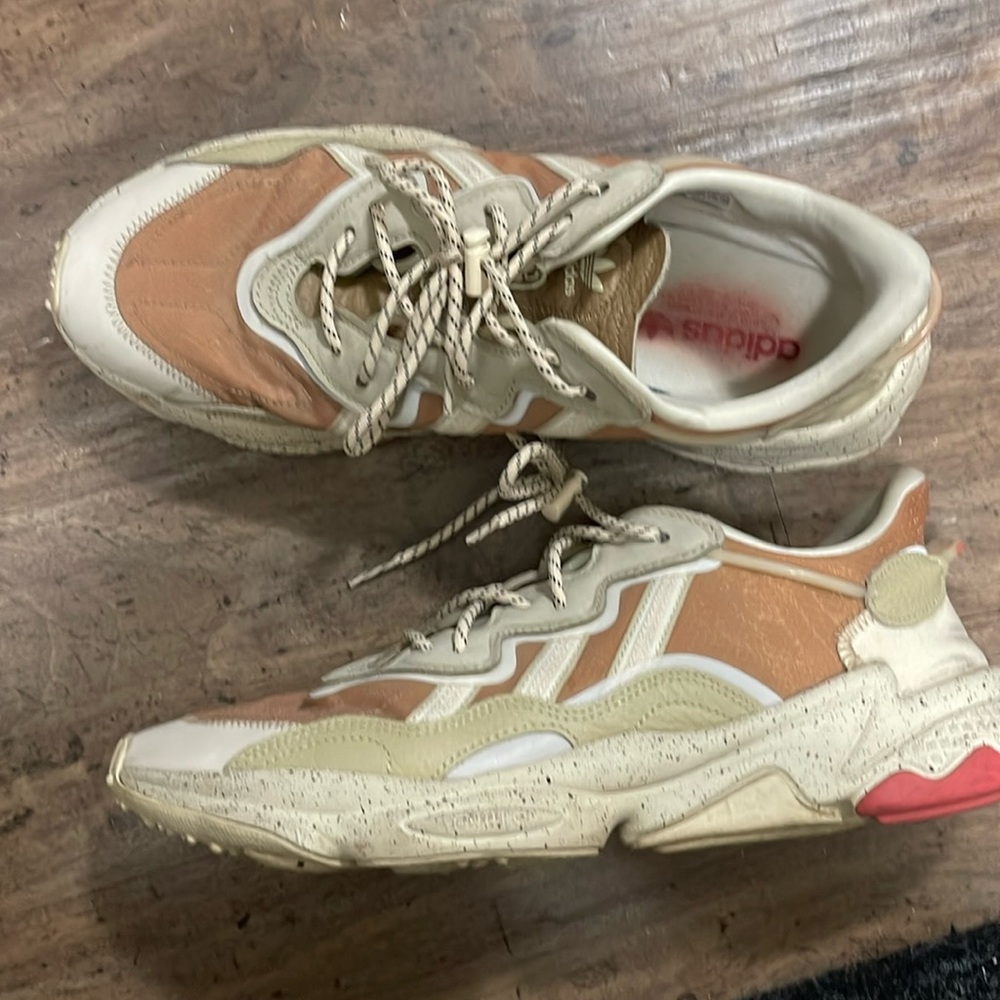 Adidas ozweego